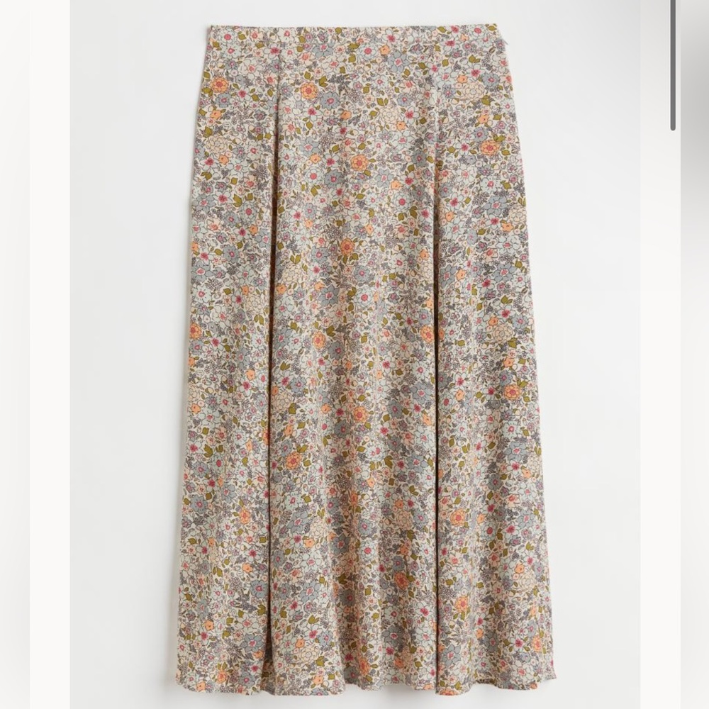 H&M Floral Midi Skirt